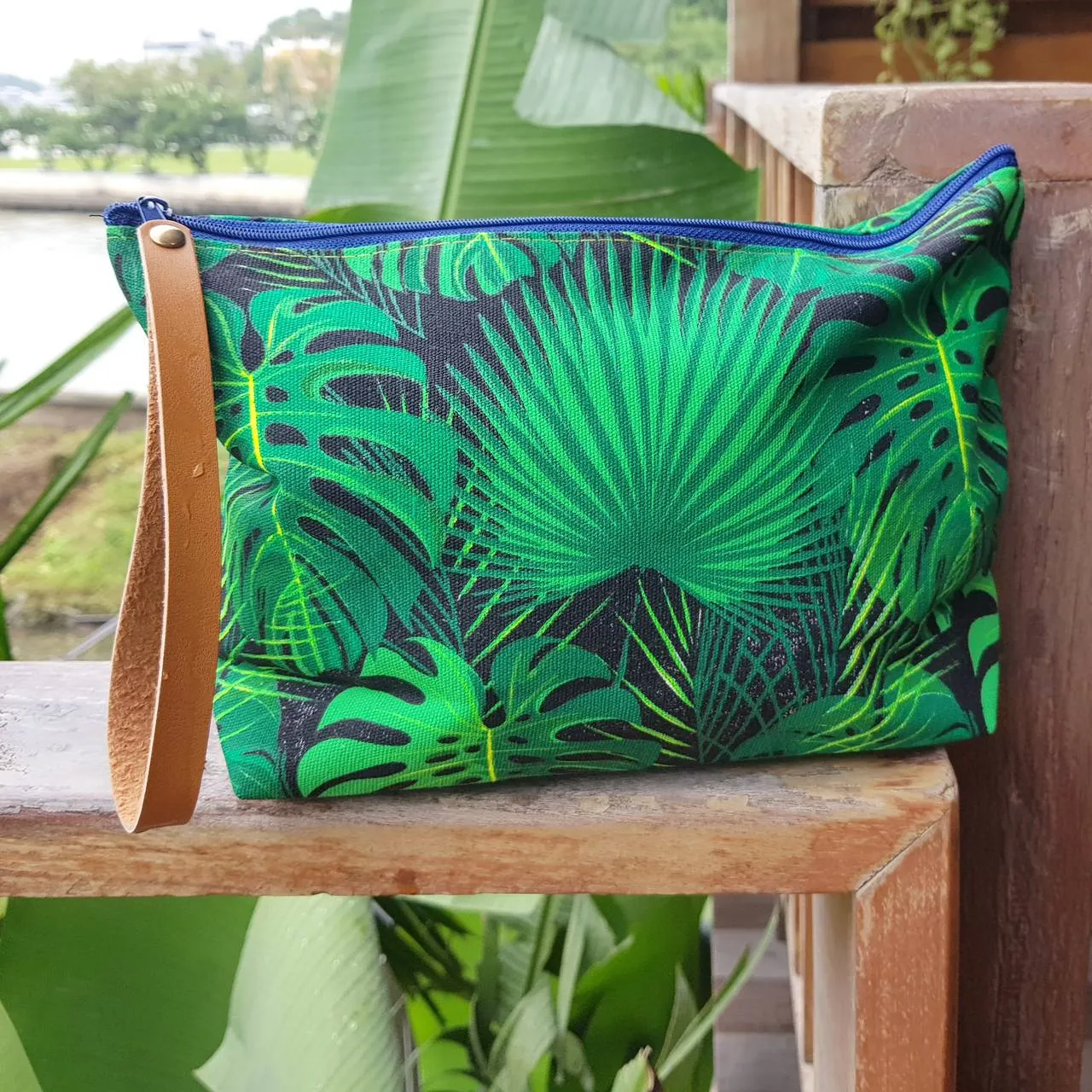 Anything Goes Clutch Bag - Tropical Leaves