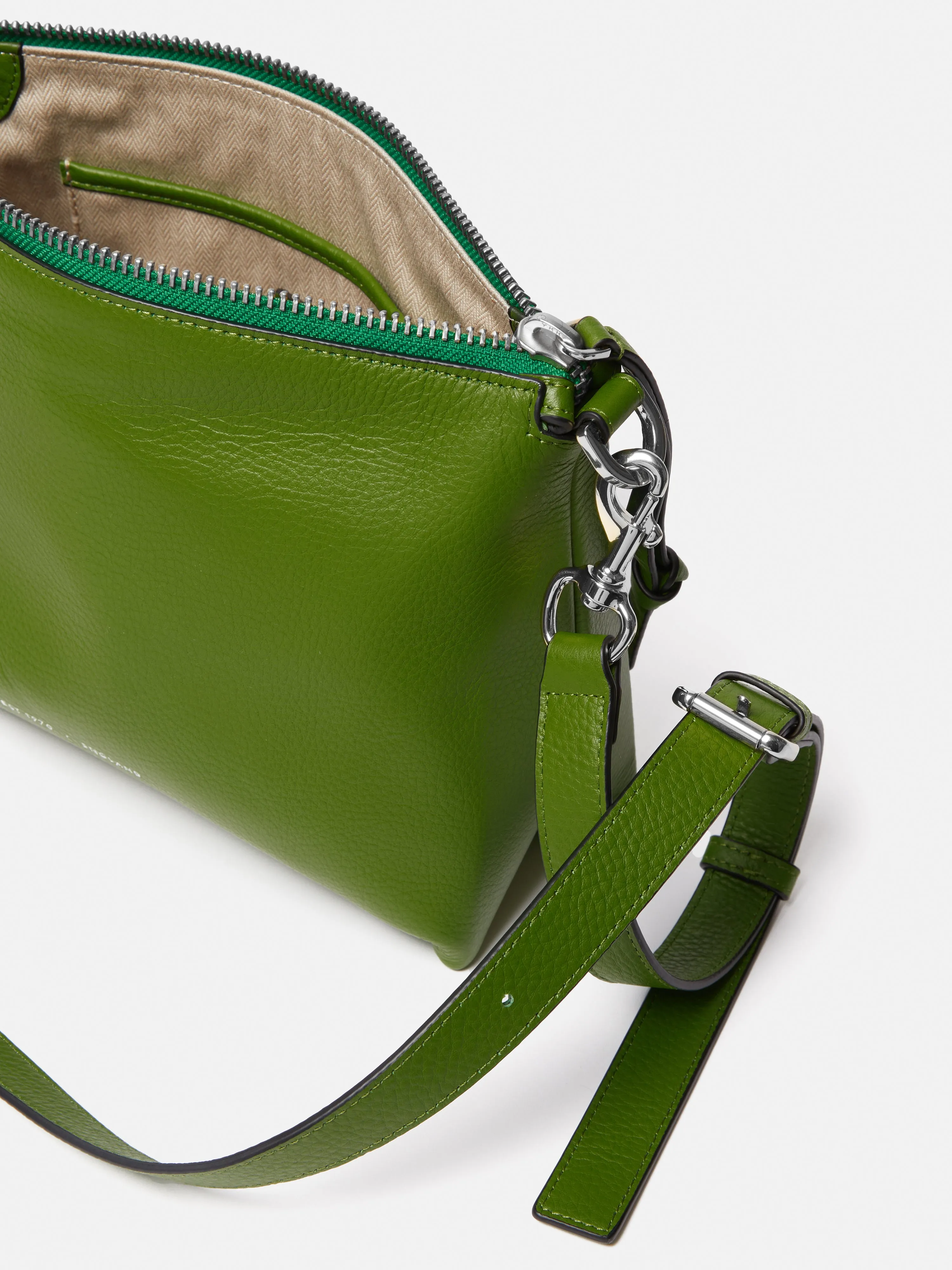 Ava Pebble Leather Crossbody | Green