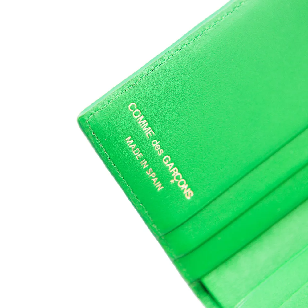 Premium Embossed Forest Bifold Wallet in Elegant Green - CDG Brand