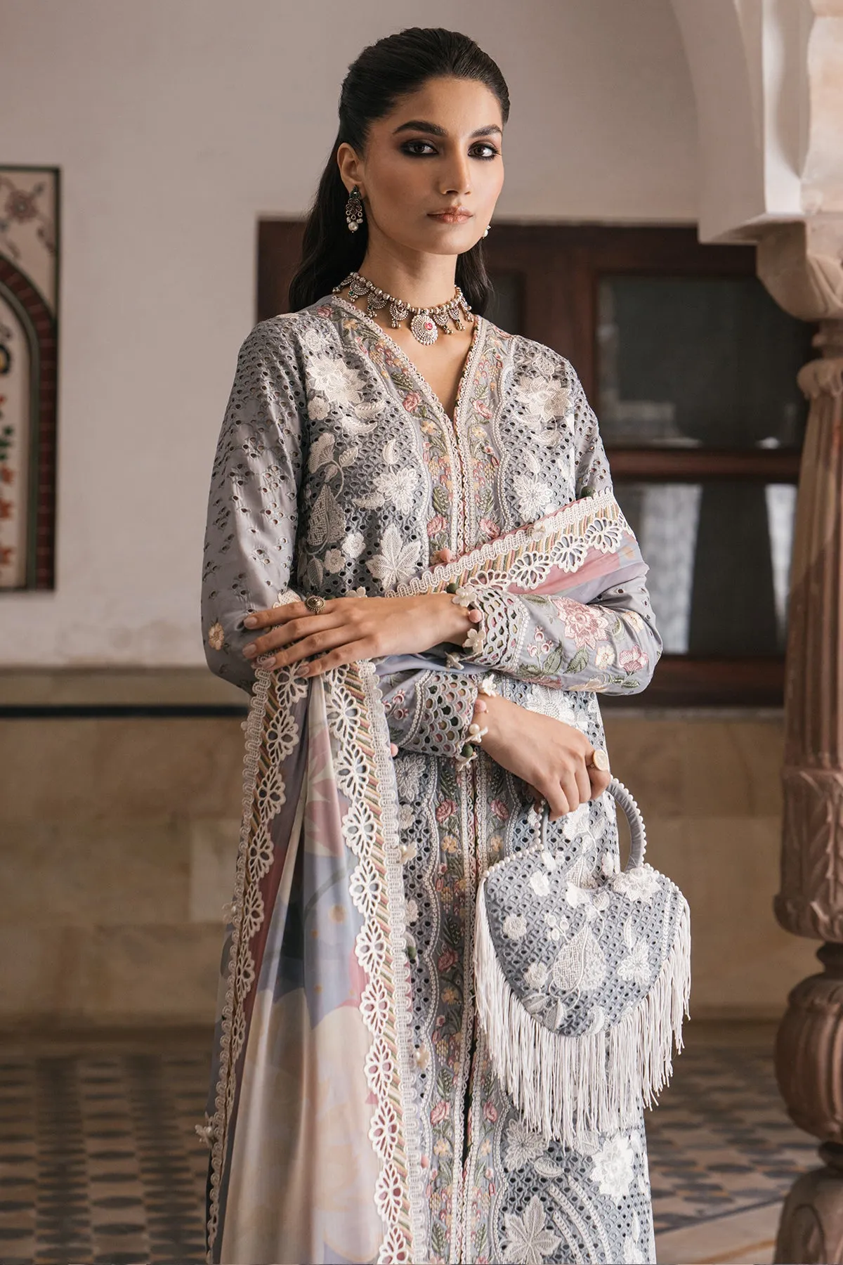 Embroidered Luxury Lawn SL24-D3