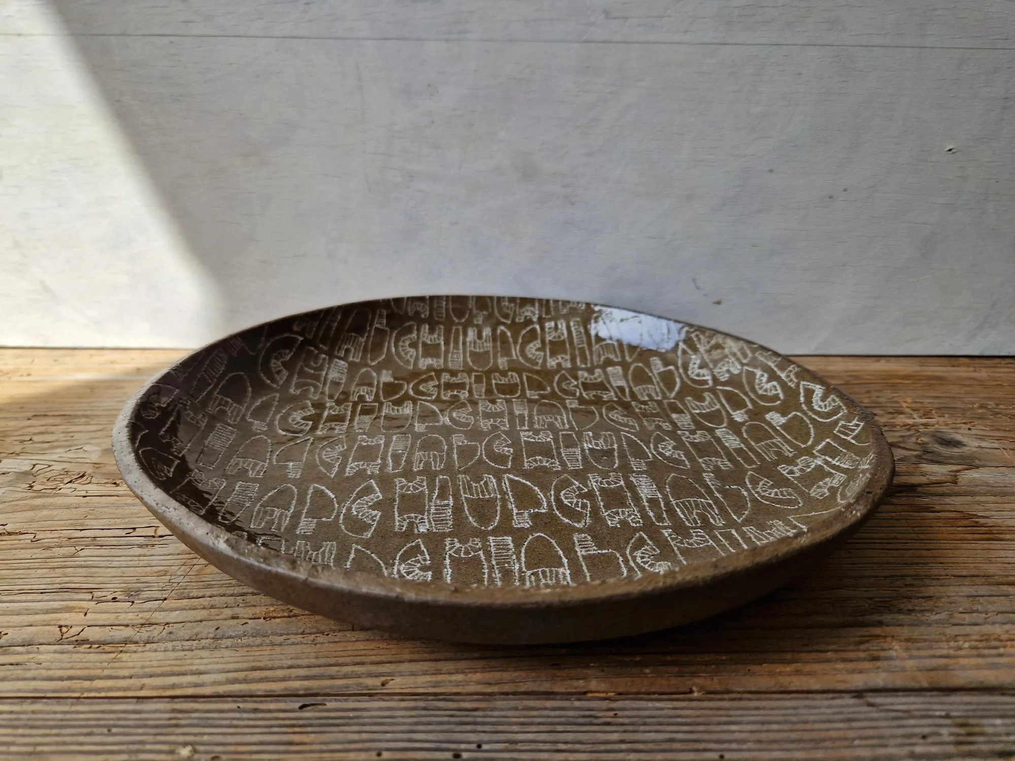 Geometric Patterns - large bowl dark brown No. 1