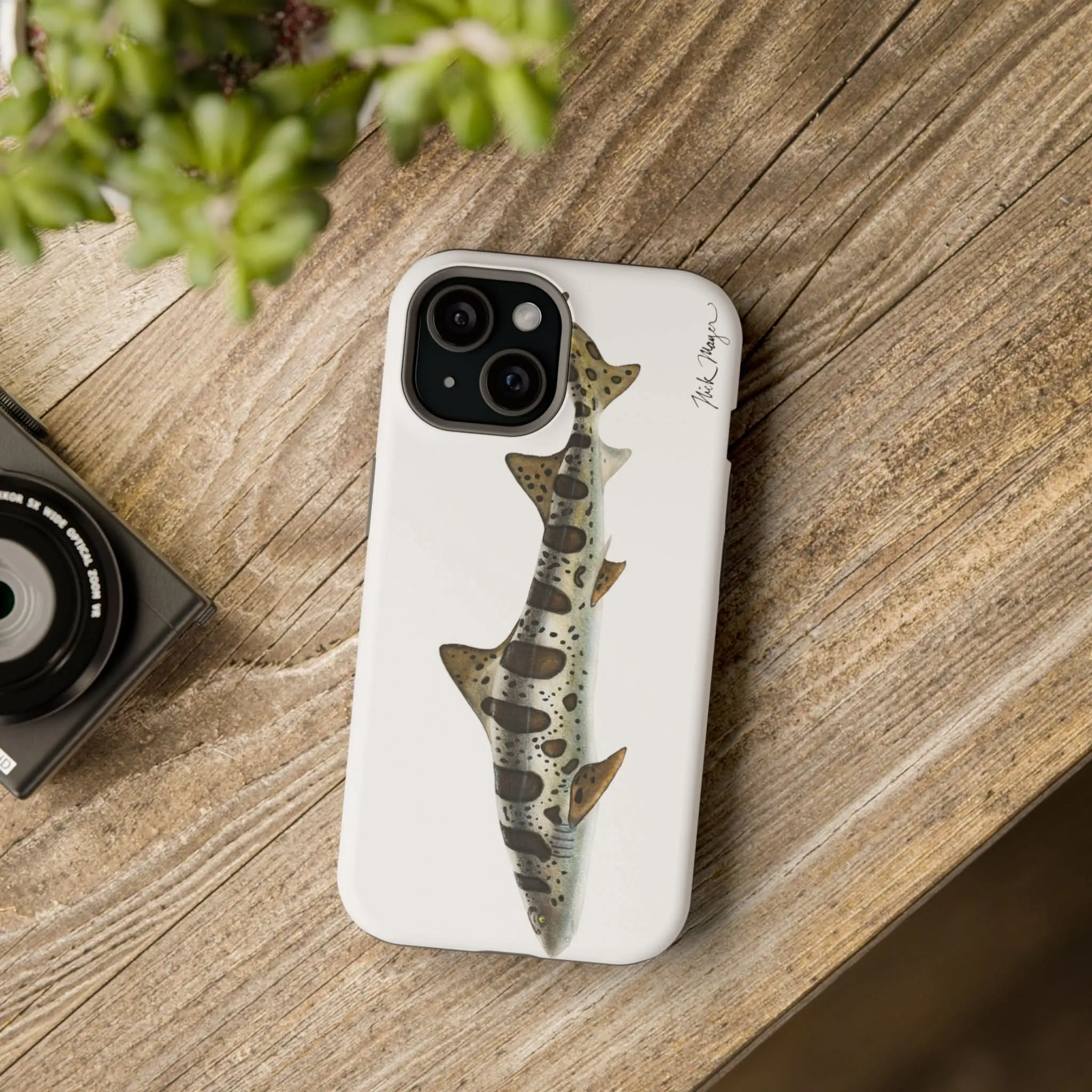 Leopard Shark MagSafe iPhone Case