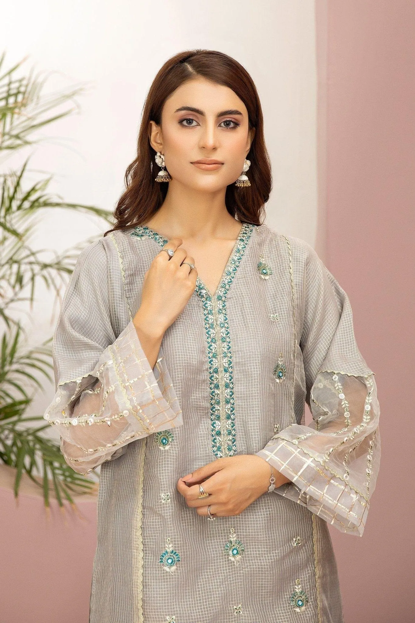 LUXURY EMBROIDERED PRET KLX-230907