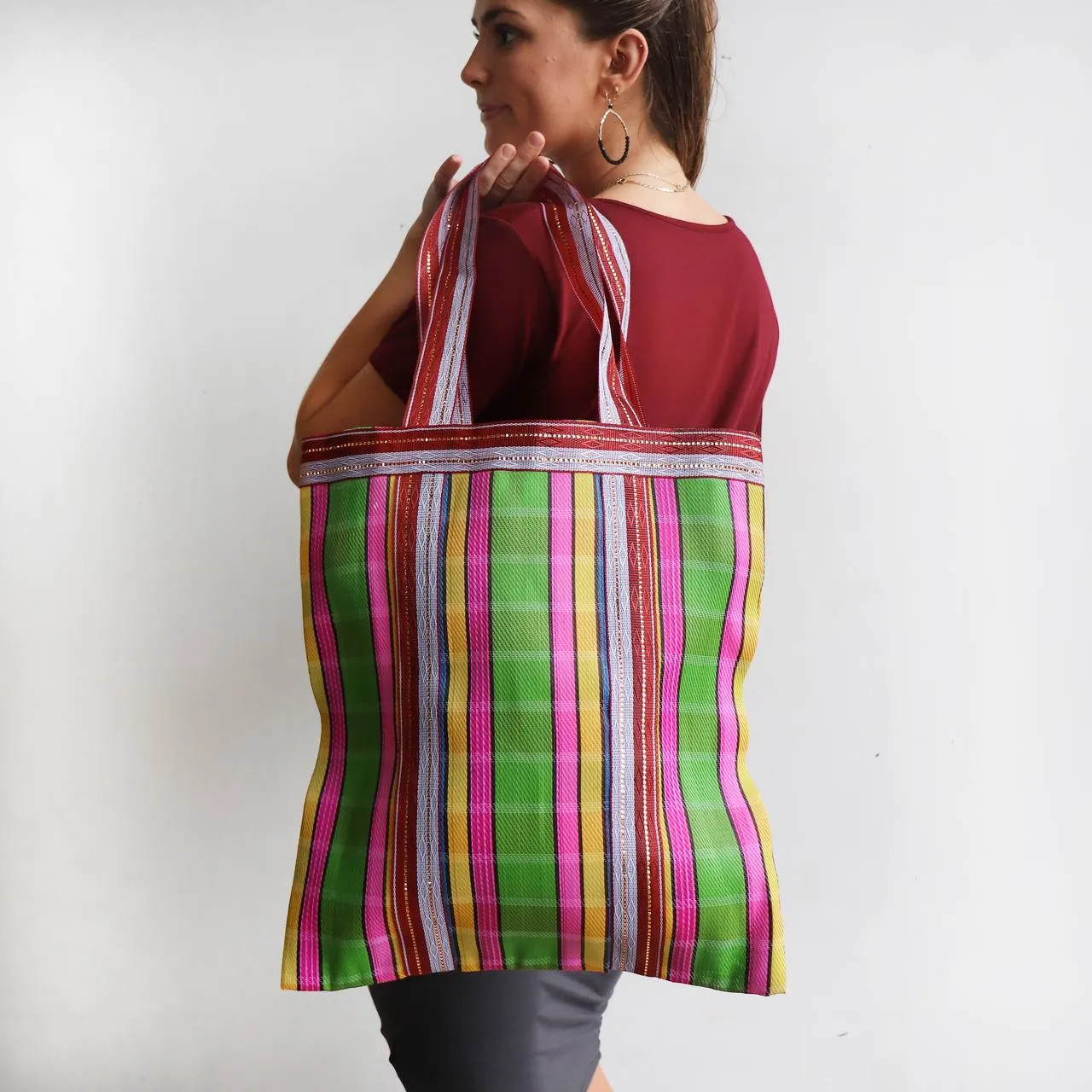 Retro Shopping Tote