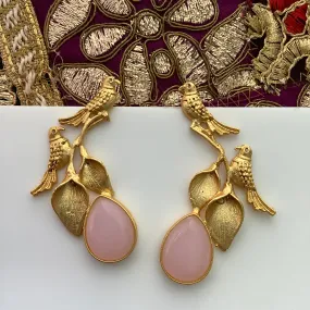 Salvanity Golden Brass Twin Bird Stone Earrings (Monalisa Pink)