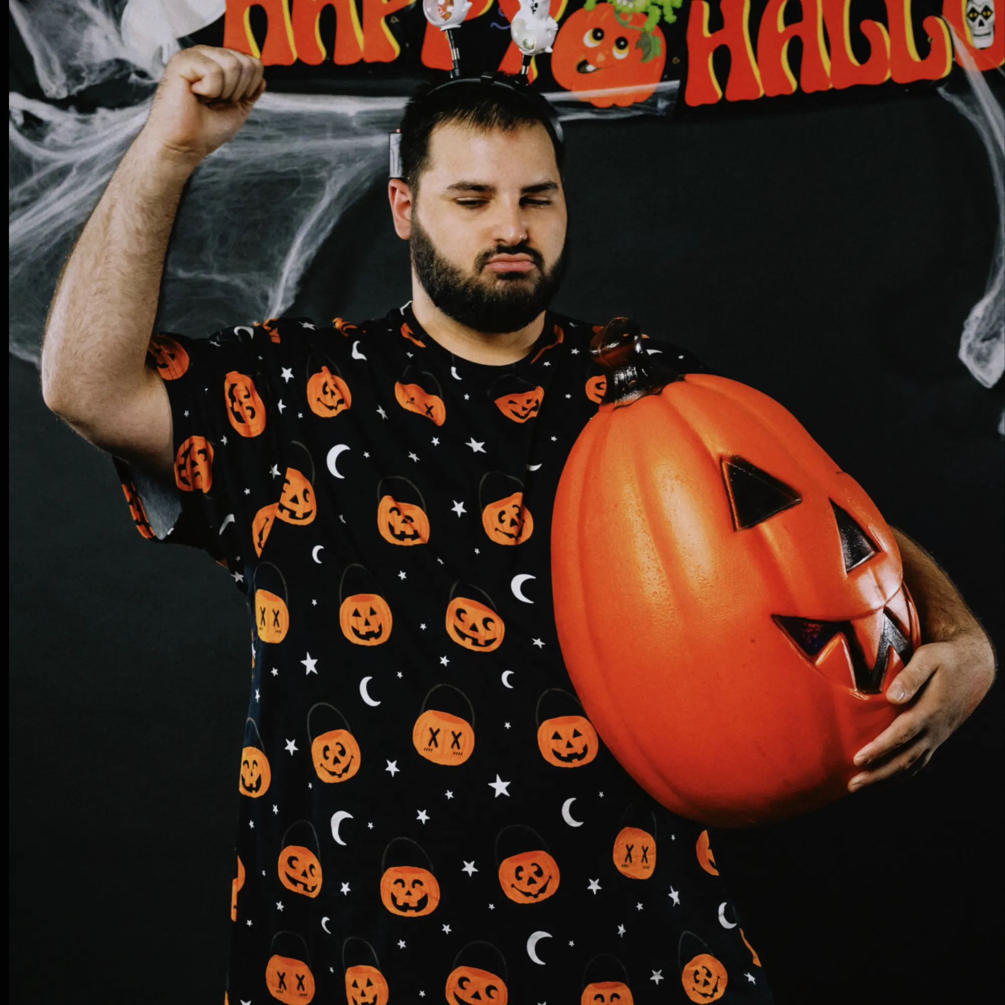 Scareworthy Pumpkin Bucket T-Shirt Dress