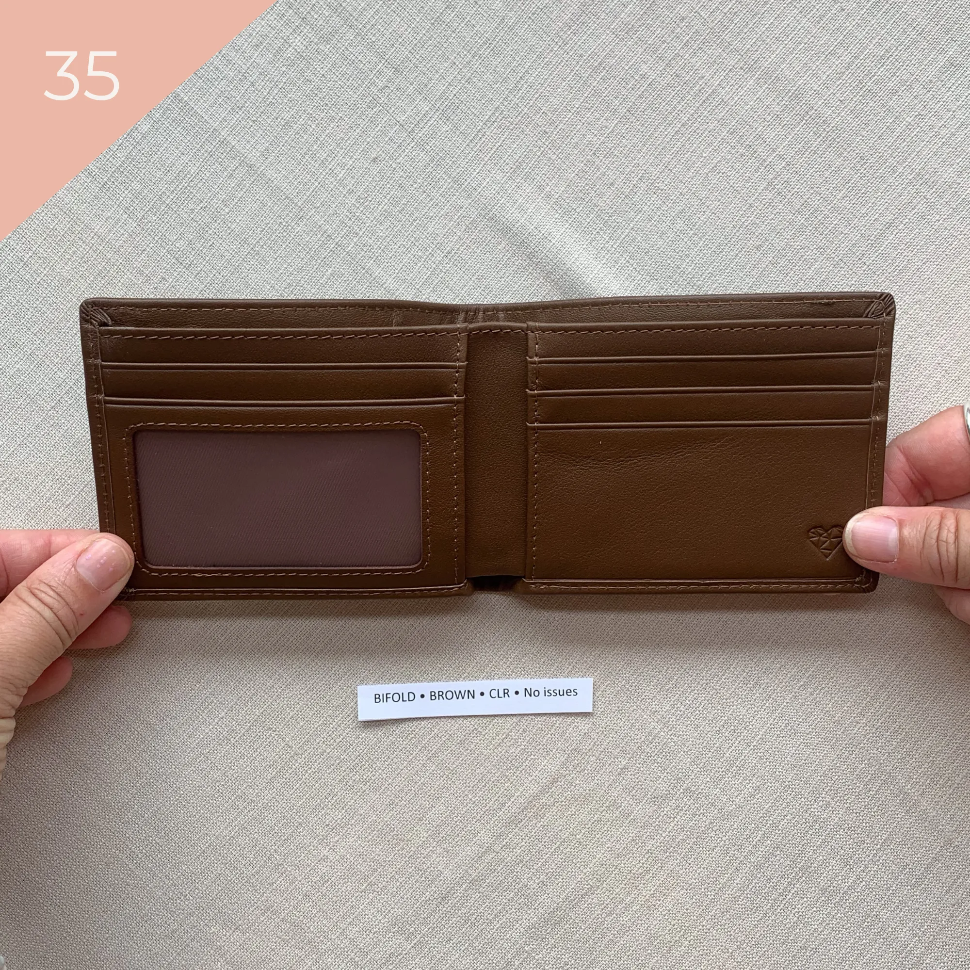 SECONDS -  Bifold Wallet