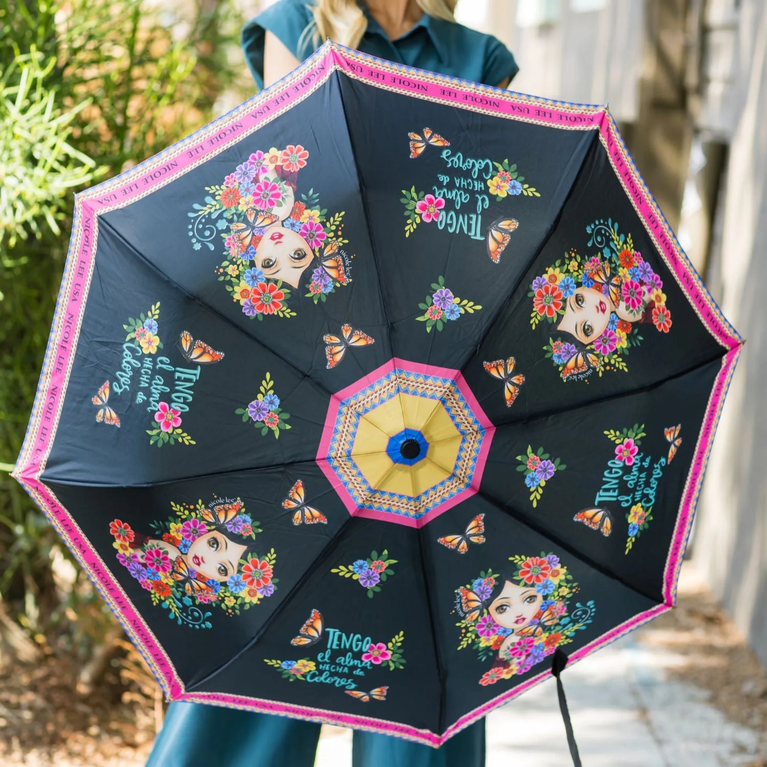 TRAVEL UMBRELLA